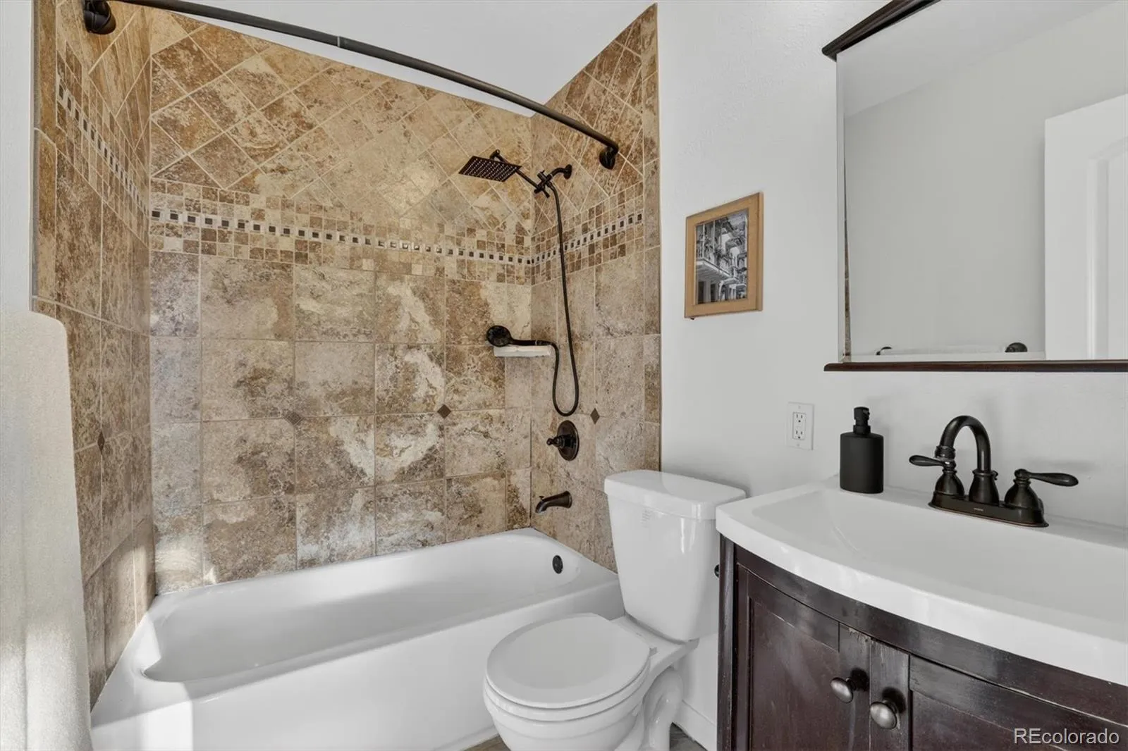 1348 S Drexel Way Lakewood CO 80232 MLS #REC1998084 05082026031645 1600 19