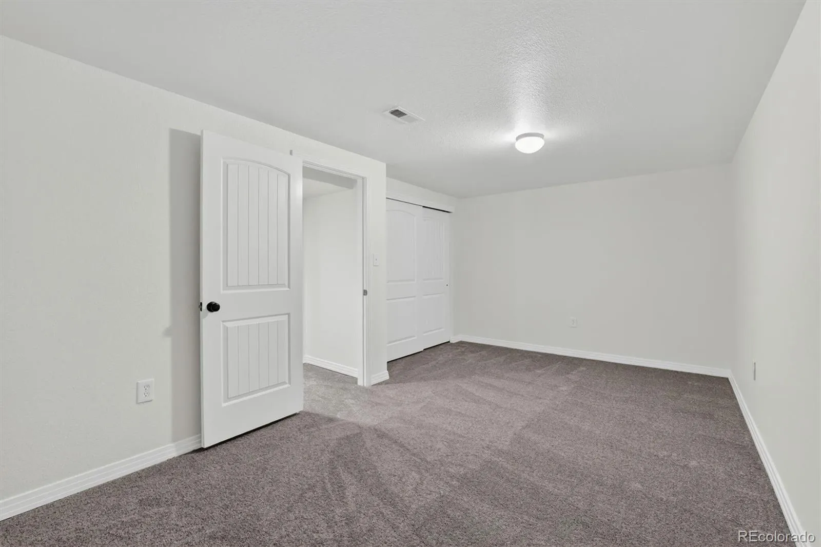 1348 S Drexel Way Lakewood CO 80232 MLS #REC1998084 05082026031645 1600 24