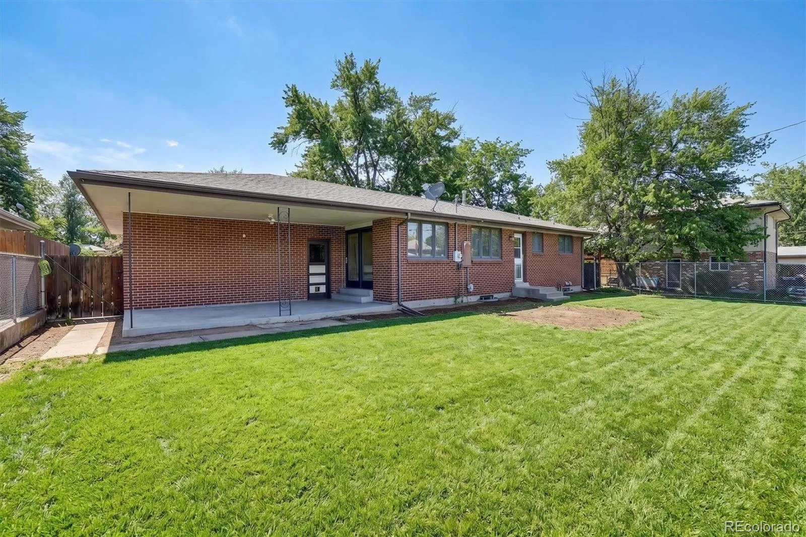 1348 S Drexel Way Lakewood CO 80232 MLS #REC1998084 05082026031645 1600 30