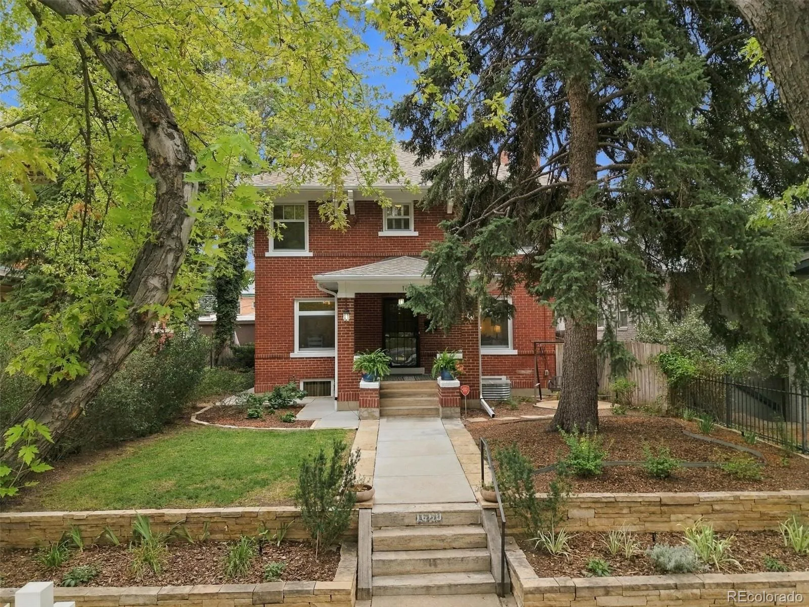 1660 Race Street Denver CO 80206 | MLS #REC1998409 09242026081837 1600 39
