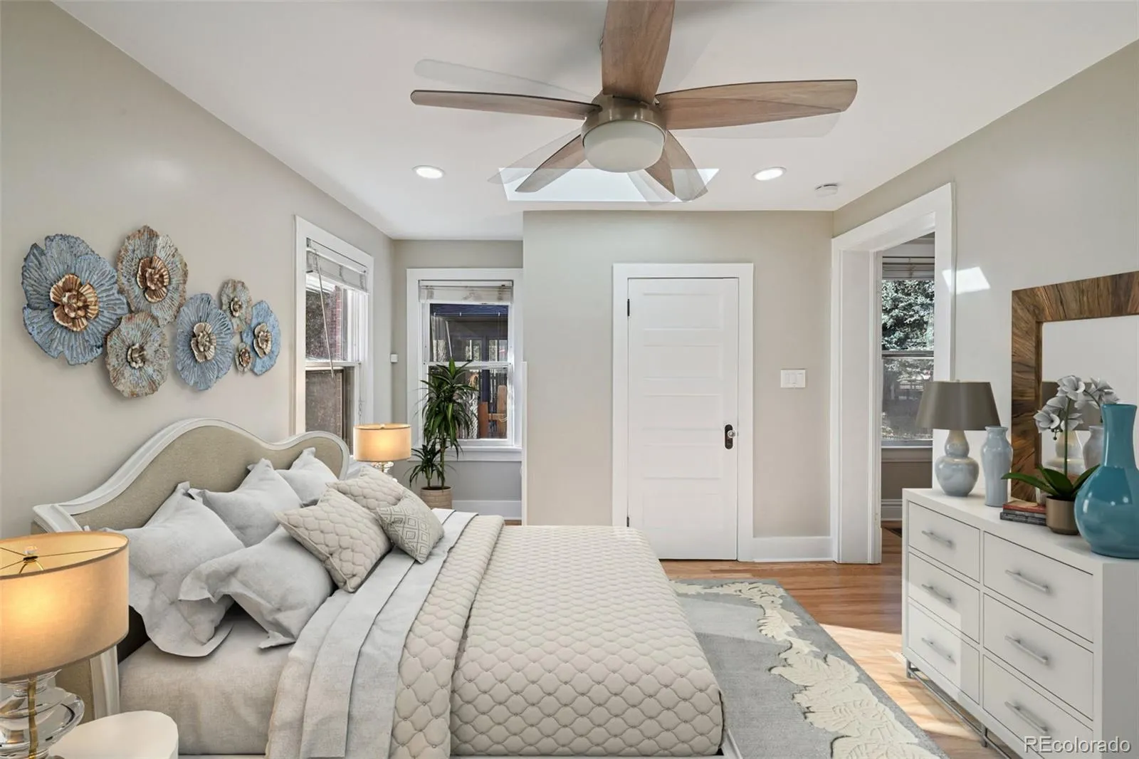 04052026003258 1600 20