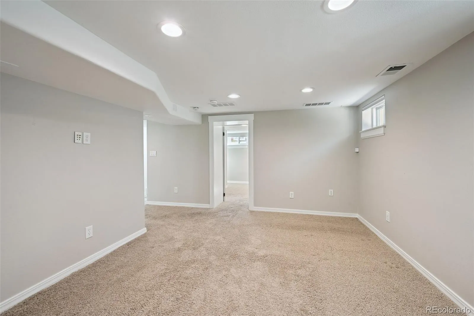 04052026003258 1600 31