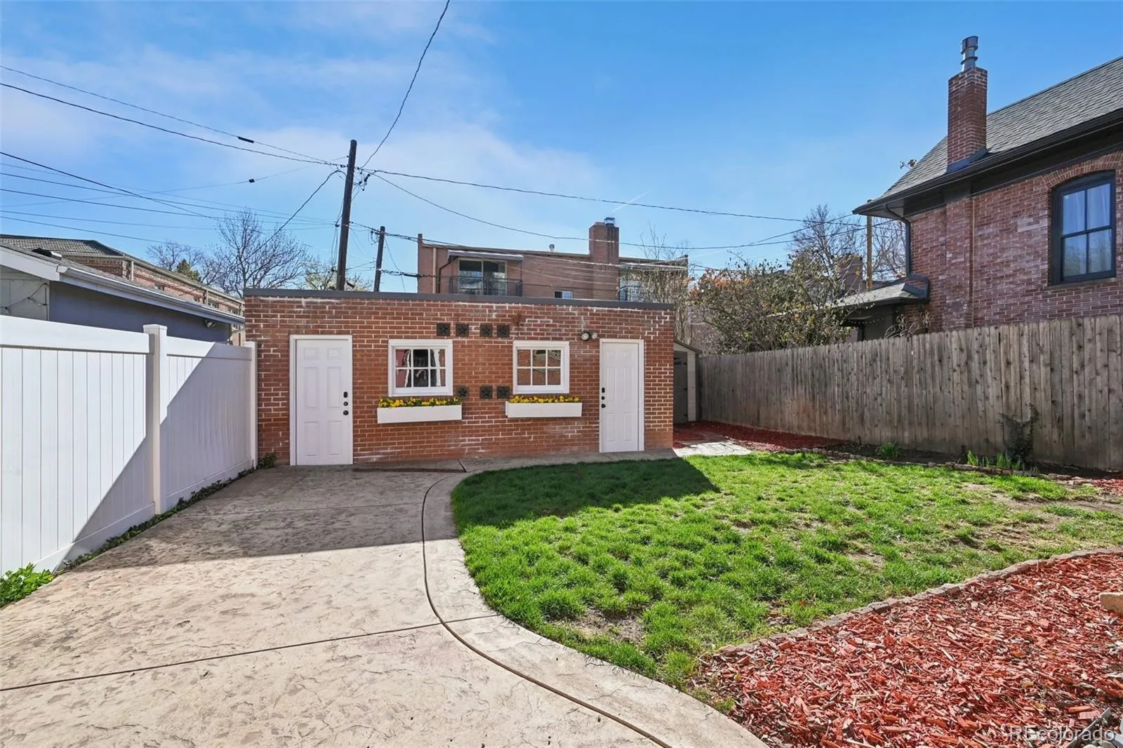 04052026003258 1600 37