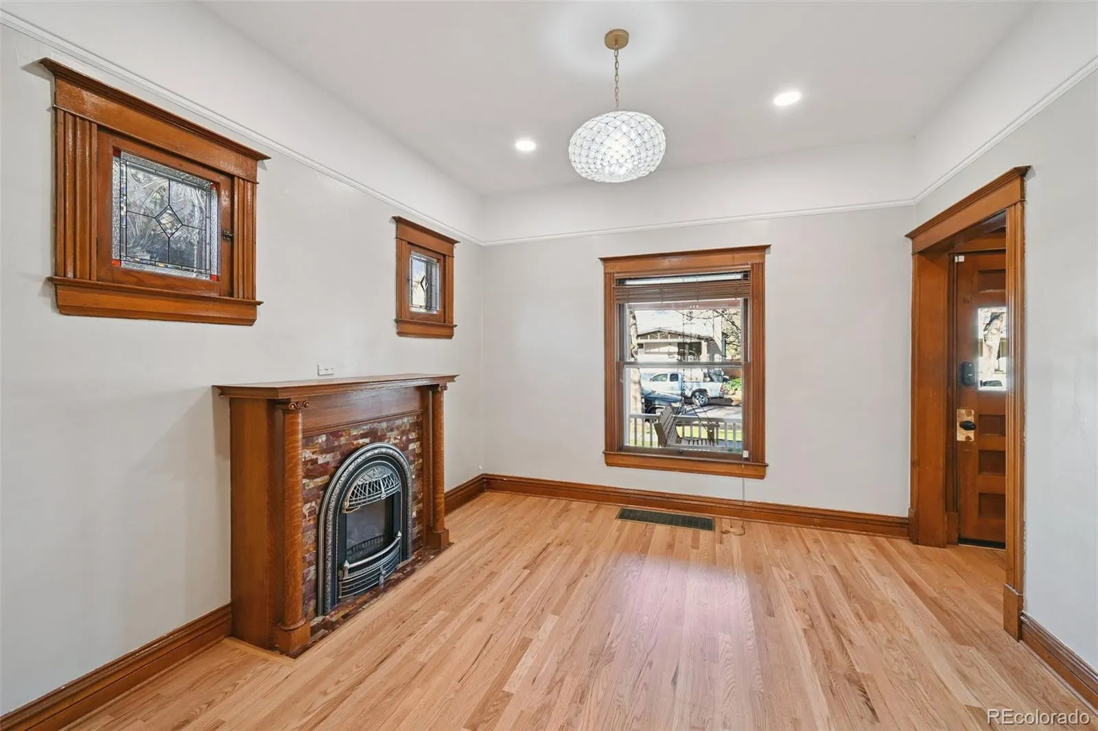 04052026003258 1600 6