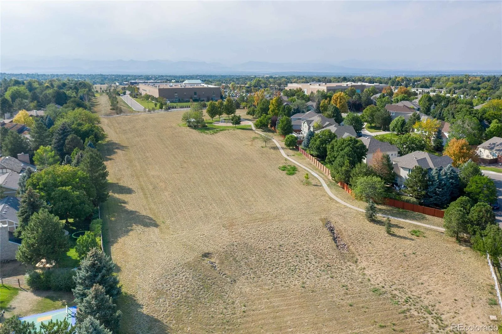 7670 S Hudson Street Littleton CO 80122 MLS #REC2000098 07062026220312 1600 44