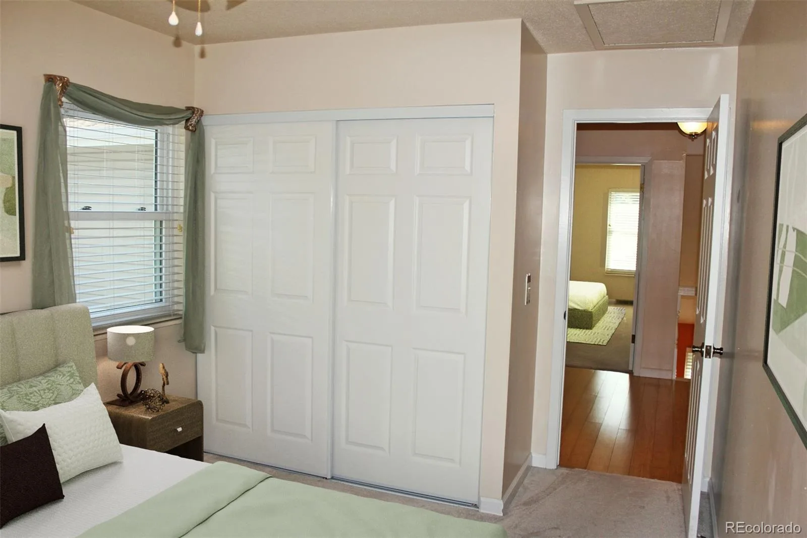 2734 S Heather Gardens Way Aurora CO 80014 | MLS #REC2000290 07092026215121 1600 16