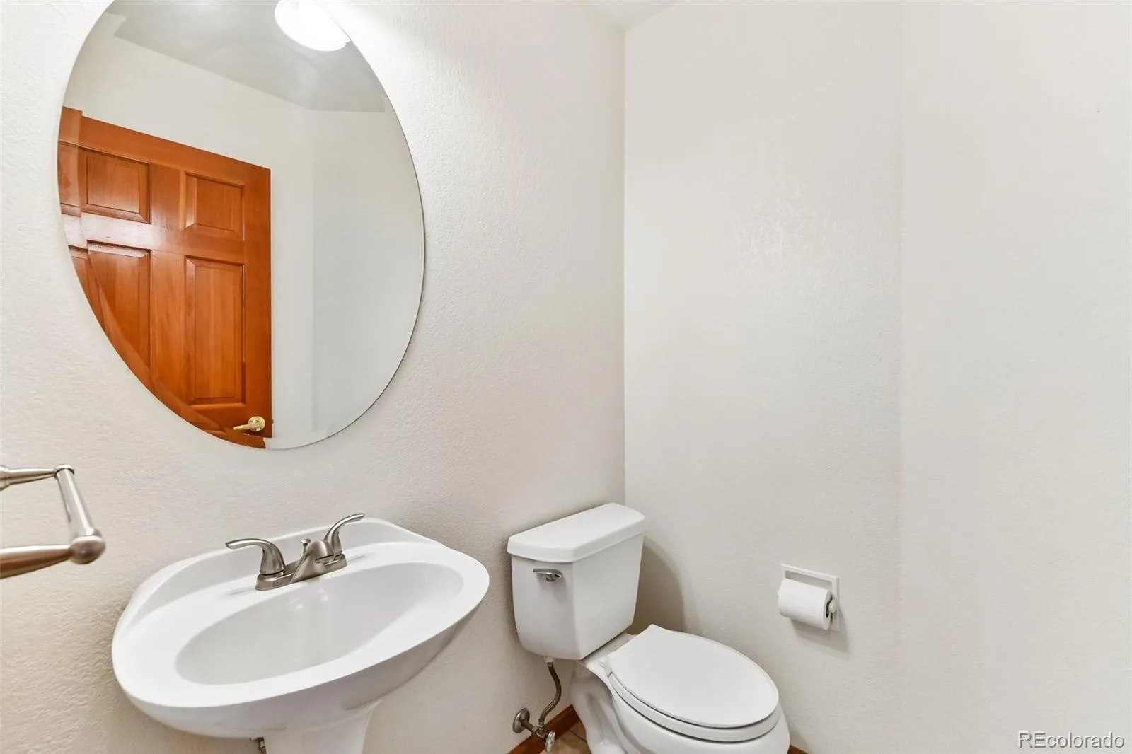 5765 W Iliff Drive Lakewood CO 80227 | MLS #REC2003382 09302026221522 1600 26