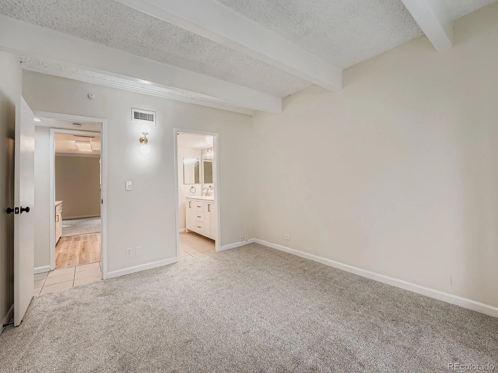 9700 E Iliff Avenue #D41 Denver CO 80231 | MLS #REC2007358 09232026091536 1600 13