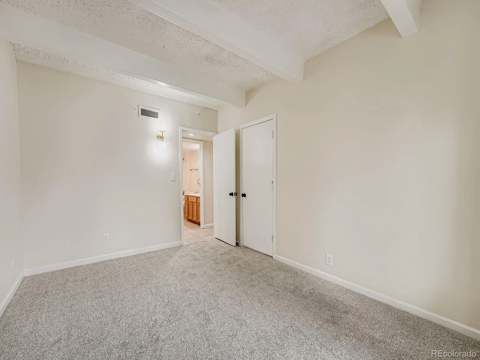 9700 E Iliff Avenue #D41 Denver CO 80231 | MLS #REC2007358 09232026091536 1600 18