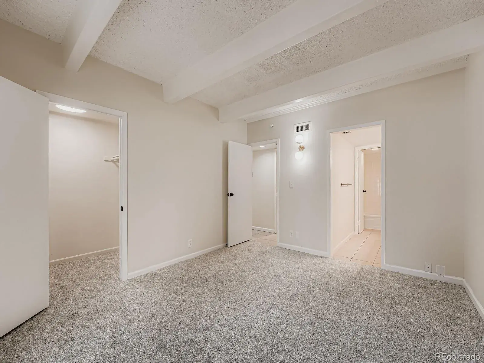 12122025194823 1600 12