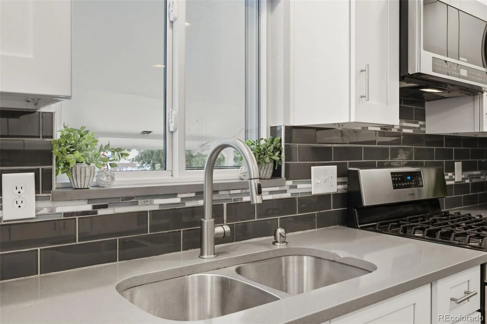 992 S Simms Street Denver CO 80228 | MLS #REC2009272 08262026184143 1600 16