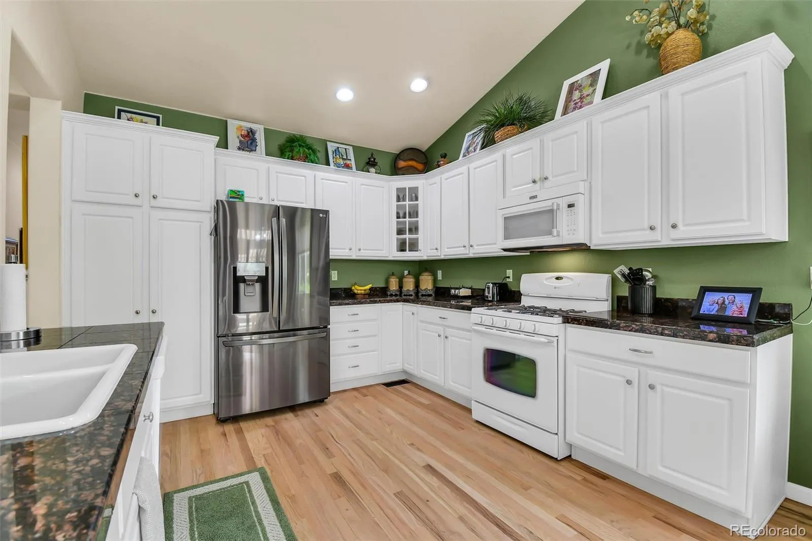 12612 James Circle Broomfield CO 80020 MLS #REC2010882 05282026162339 1600 11