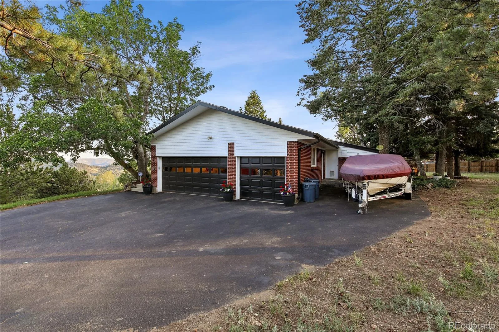 239 Dekker Drive Golden CO 80401 | MLS #REC2011573 08112026210331 1600 35