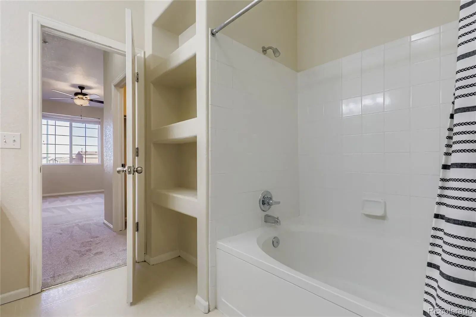 5255 Memphis Street #717 Denver CO 80239 MLS #REC2011906 12022025212539 1600 9