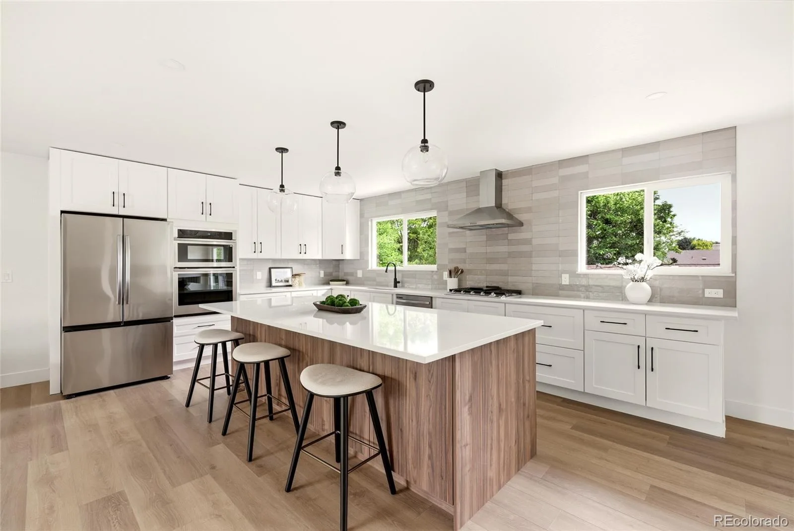 8520 W Virginia Avenue Lakewood CO 80226 | MLS #REC2013993 08062026033427 1600 2