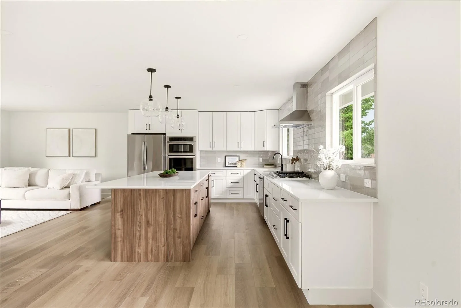 8520 W Virginia Avenue Lakewood CO 80226 | MLS #REC2013993 08062026033427 1600 4