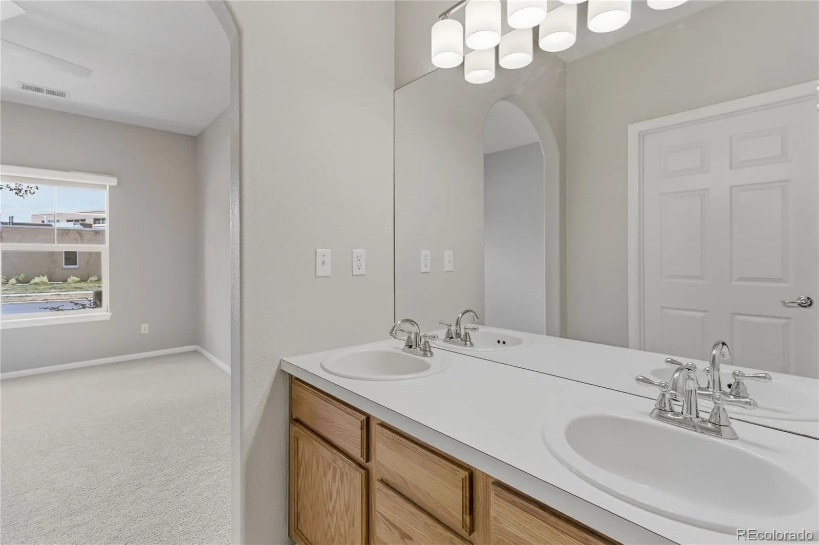 8200 E 8th Avenue #6101 Denver CO 80230 | MLS #REC2014559 08262026154652 1600 11