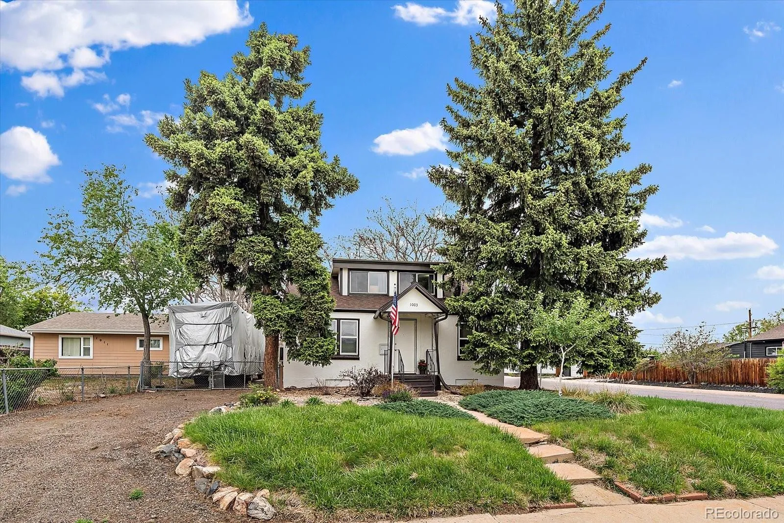 1003 S Newton Street Denver CO 80219 MLS #REC2014565 05182026224428 1600 32