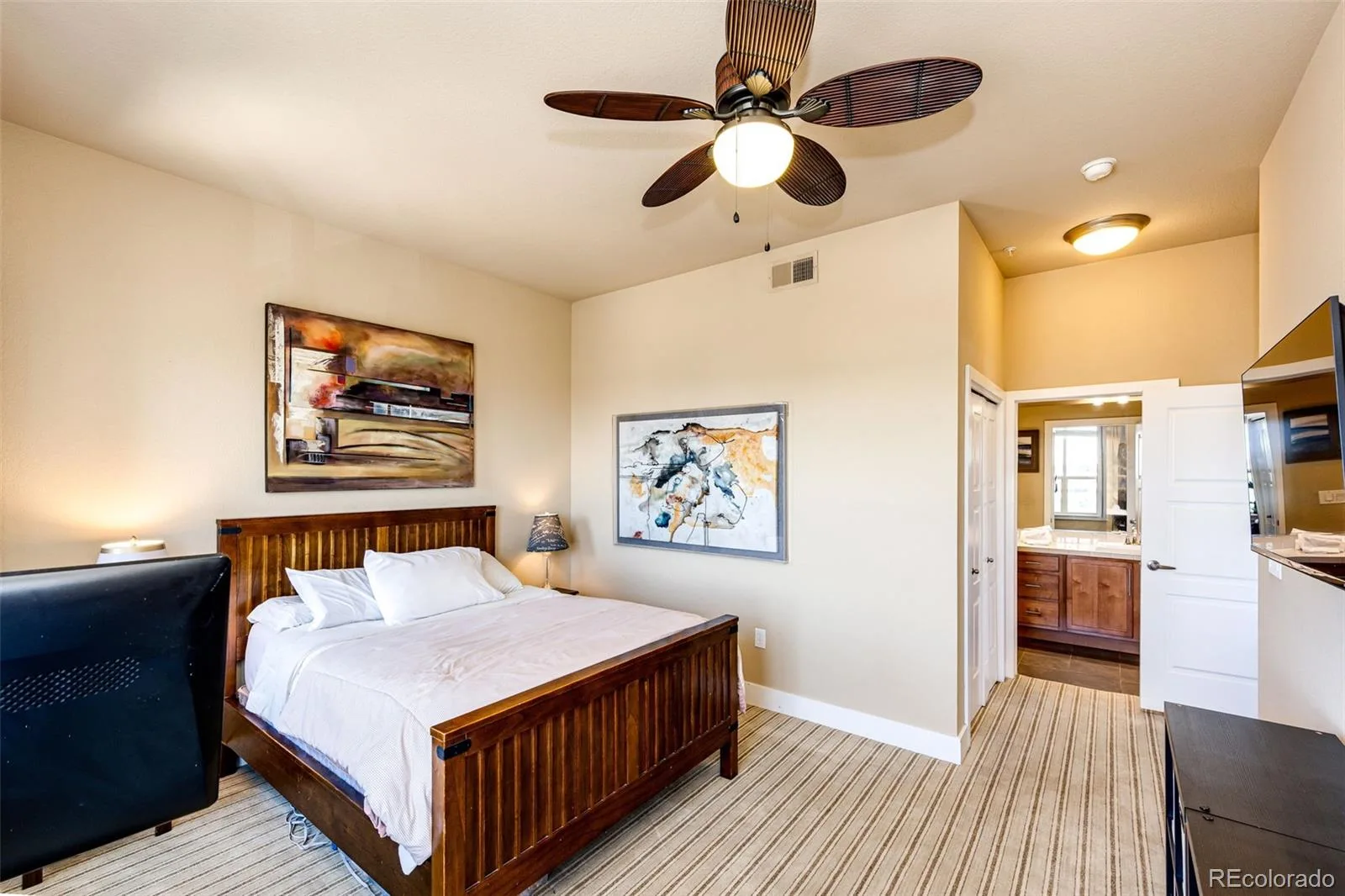 10111 Inverness Main Street #332 Englewood CO 80112 | MLS #REC2015191 07222026152939 1600 16