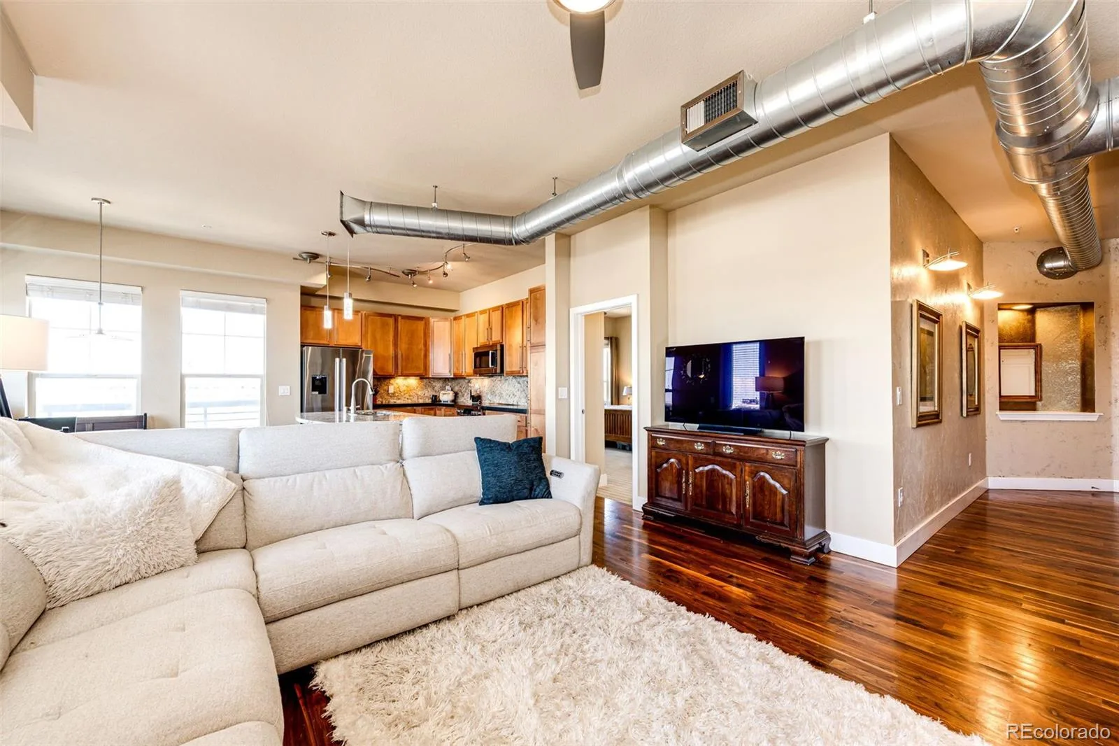 10111 Inverness Main Street #332 Englewood CO 80112 | MLS #REC2015191 07222026152939 1600 9