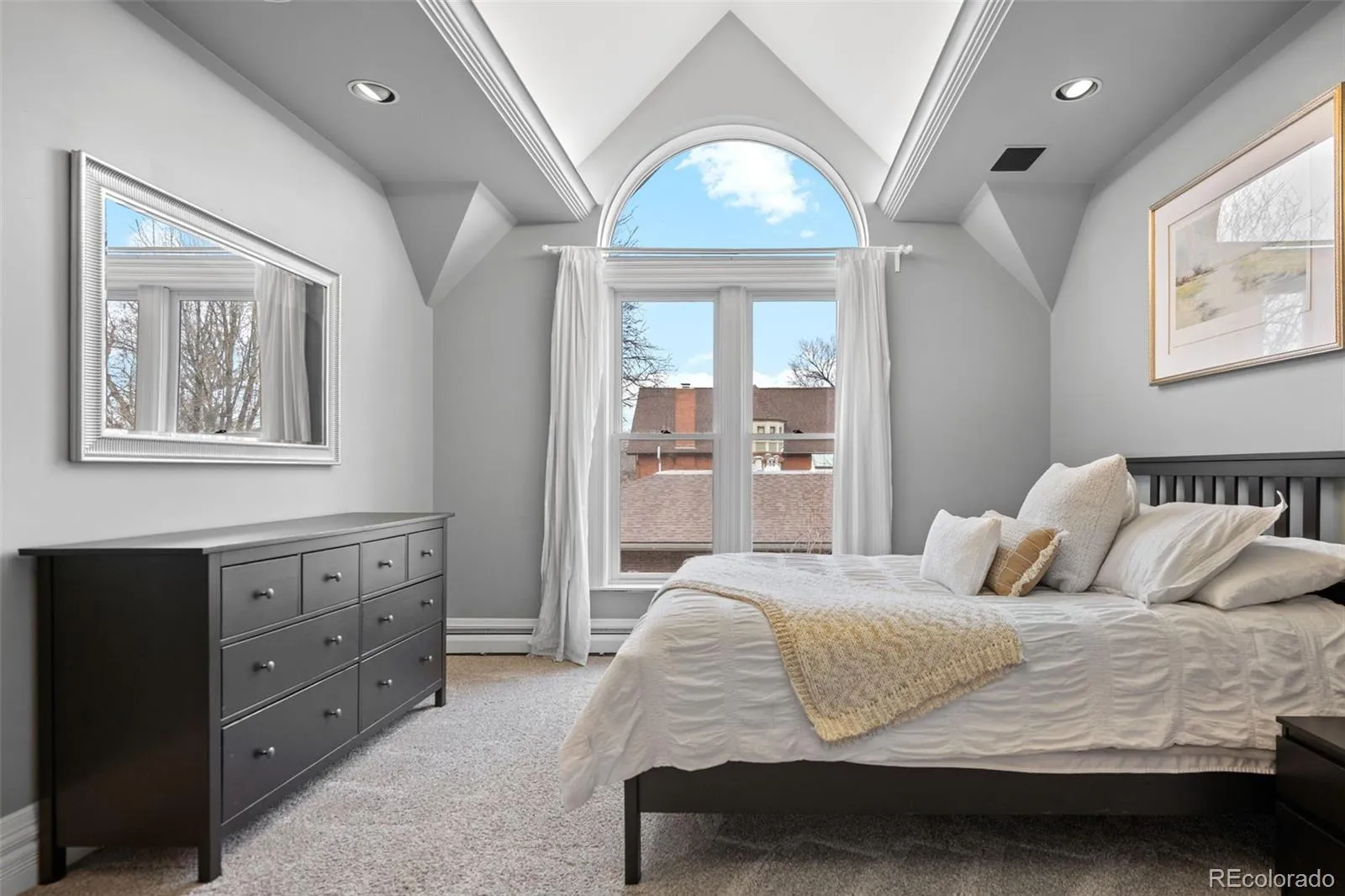 04082026213713 1600 4