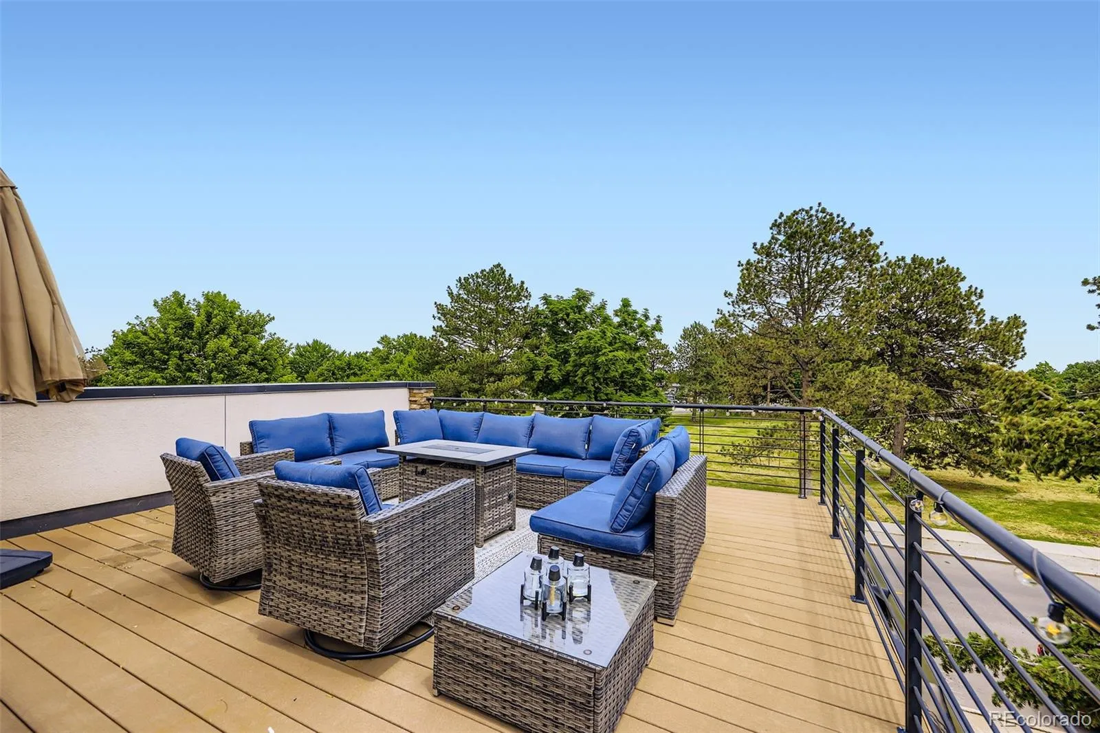 04132026181002 1600 22