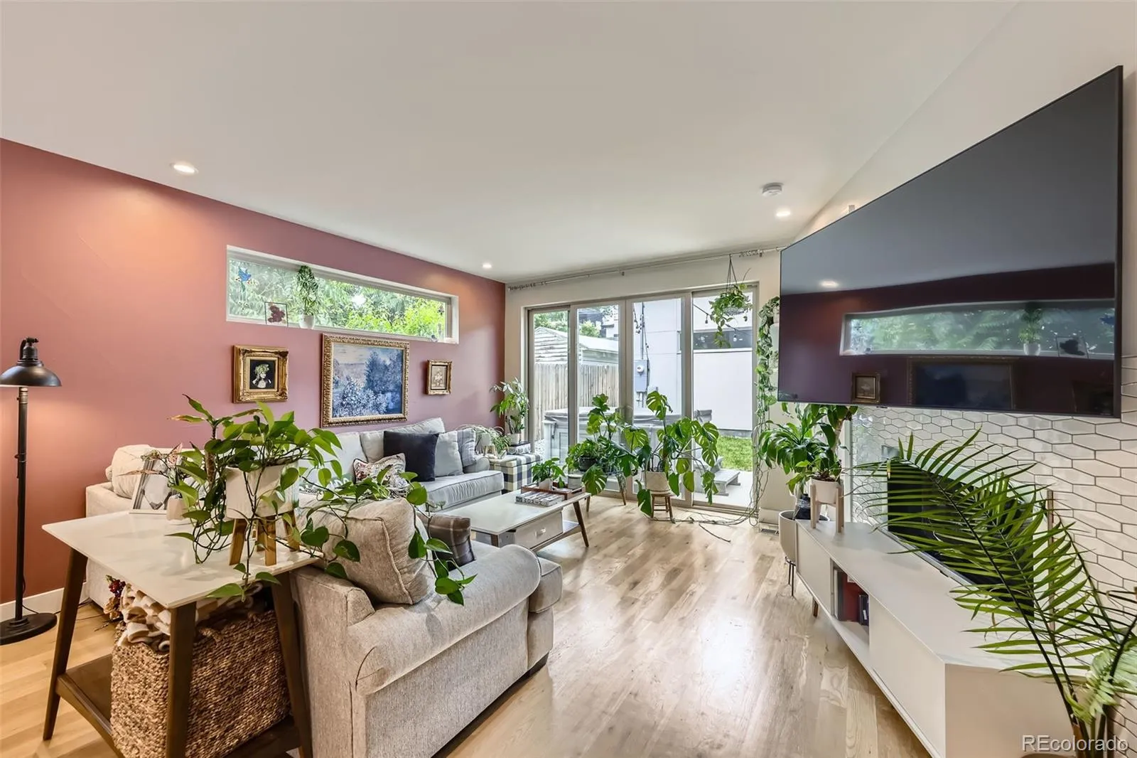 04132026181002 1600 4