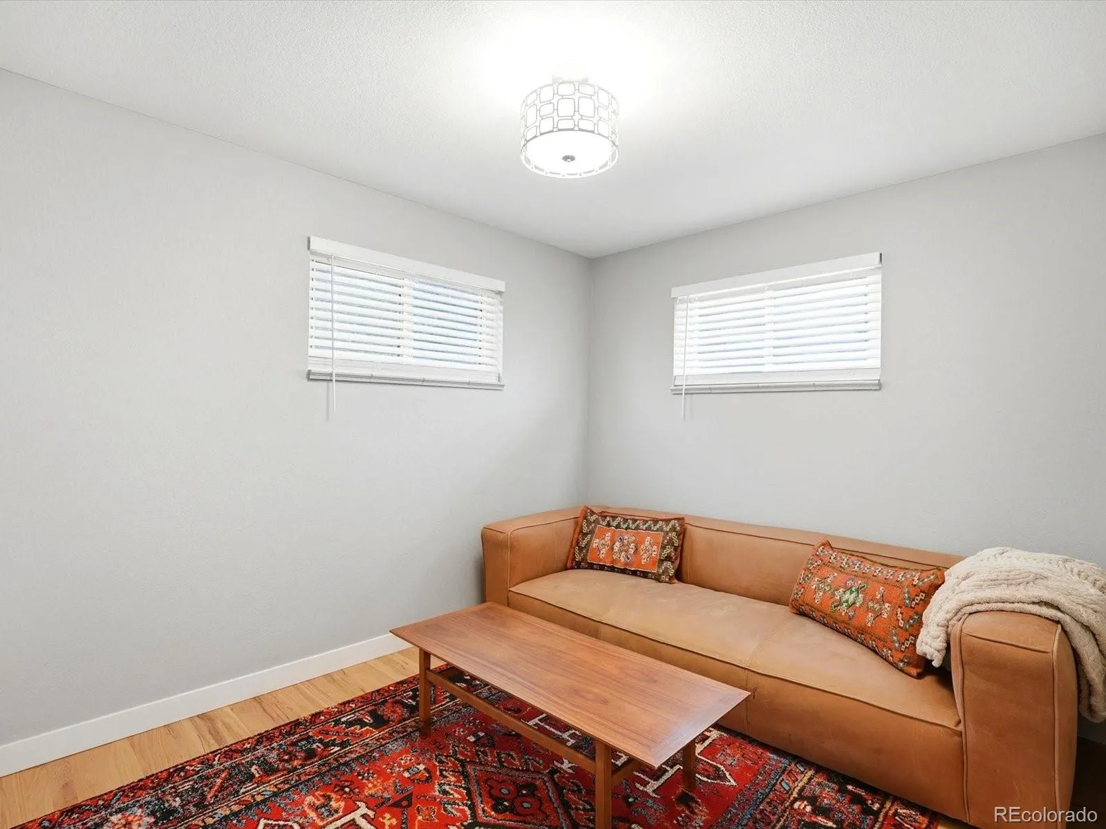 04162026023924 1600 13