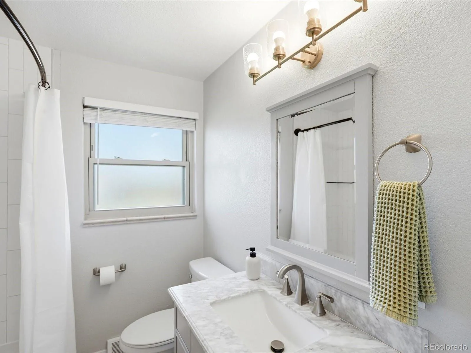 04162026023924 1600 15