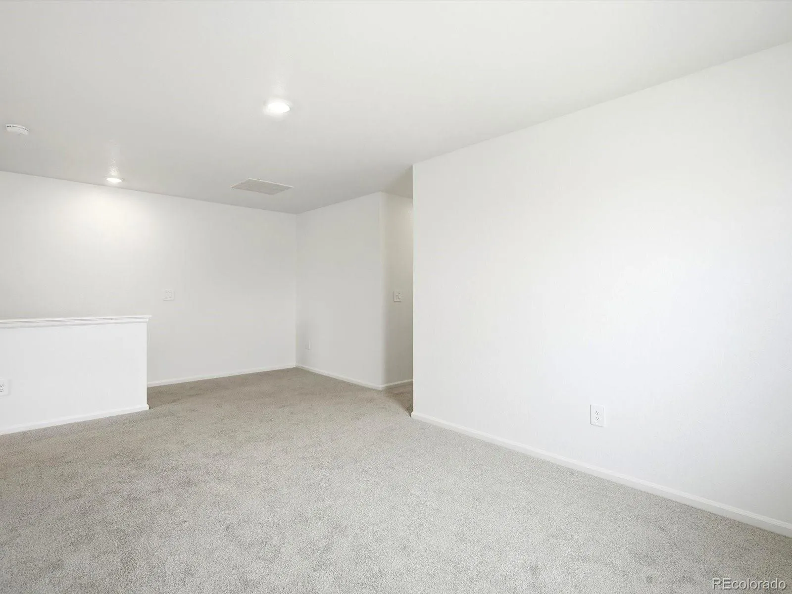 21234 E 65th Drive Aurora CO 80019 | MLS #REC2022379 04162026225048 1600 14