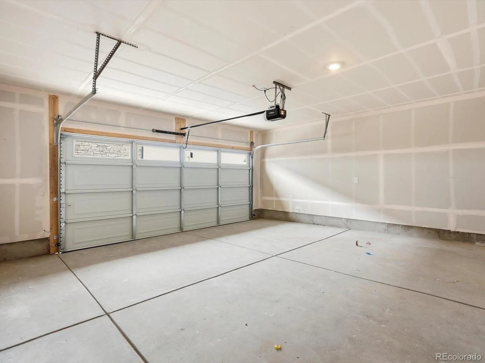 21234 E 65th Drive Aurora CO 80019 | MLS #REC2022379 04162026225048 1600 3