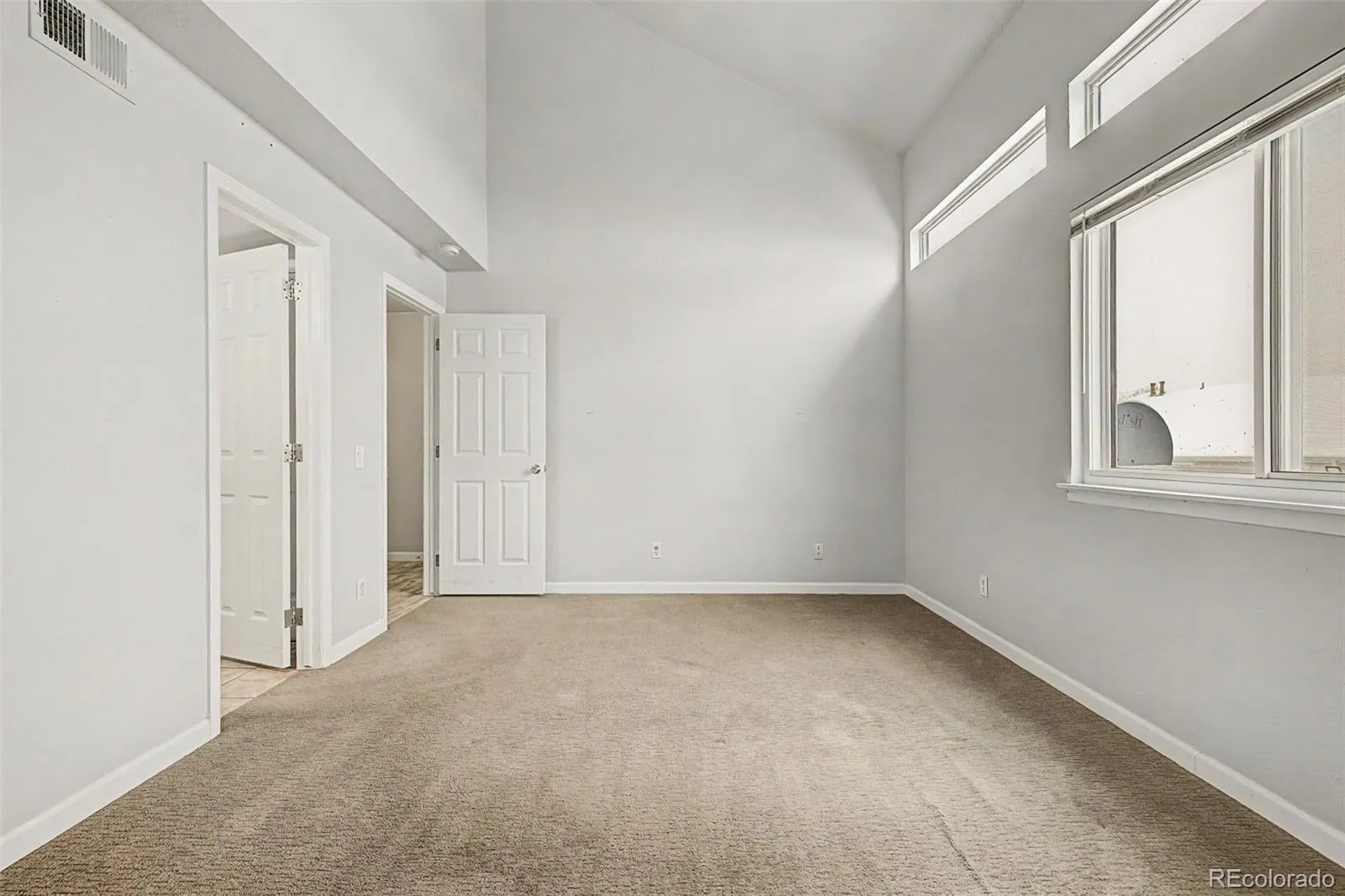 1342 S Cathay Court #202 Aurora CO 80017 MLS #REC2023008 04182026121743 1600 22