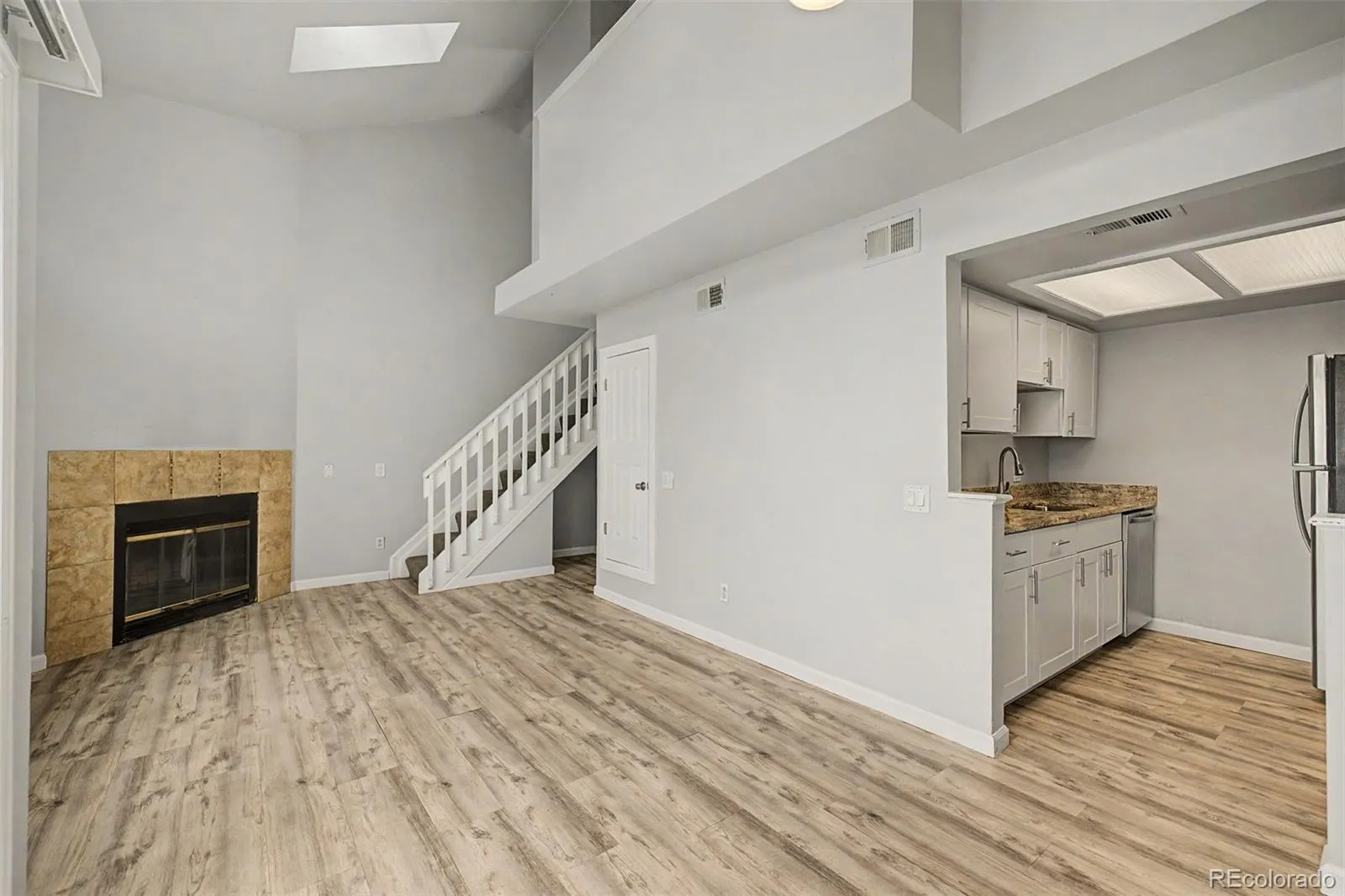 1342 S Cathay Court #202 Aurora CO 80017 MLS #REC2023008 04182026121743 1600 6