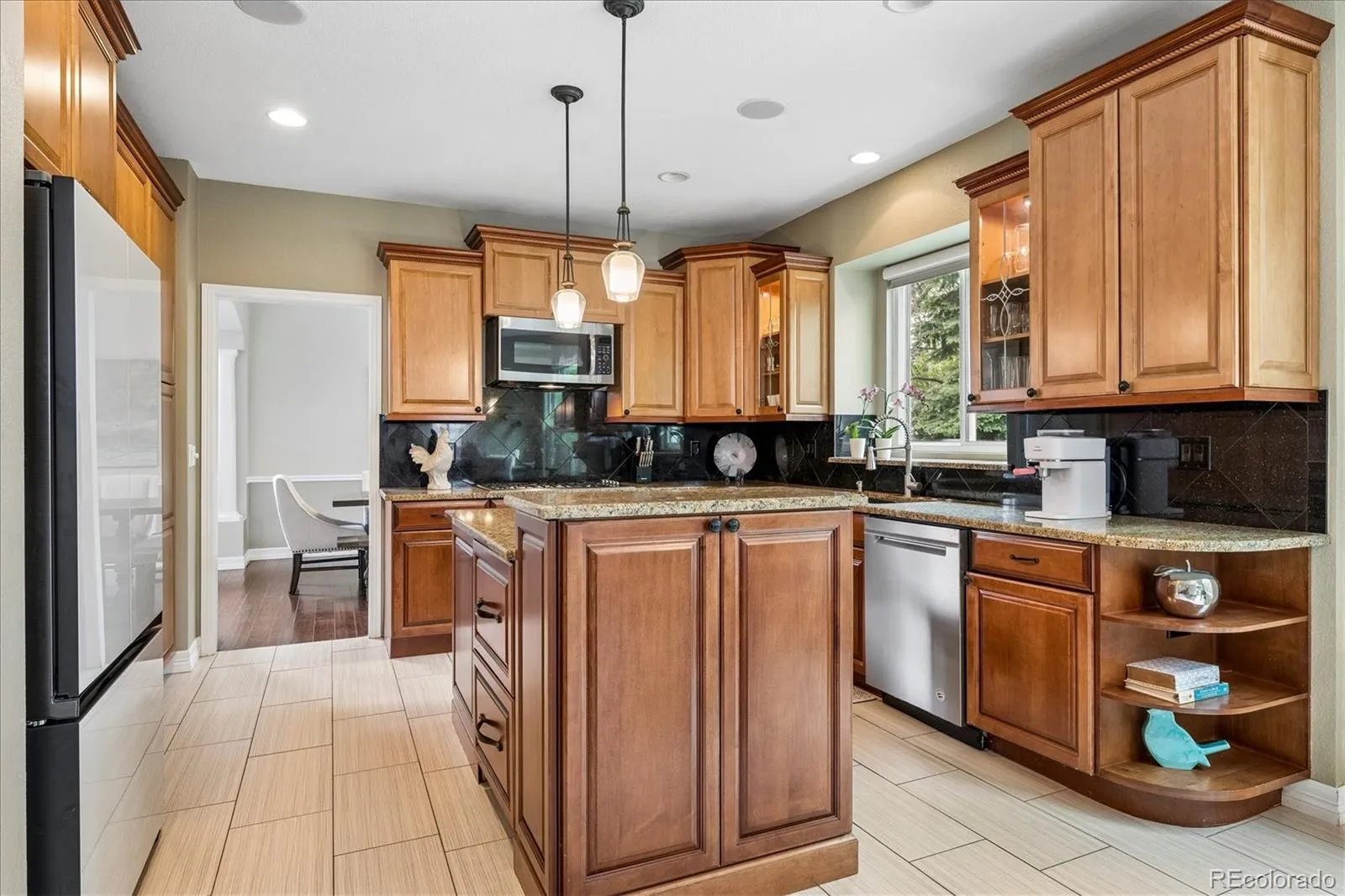 9603 E Caley Circle Englewood CO 80111 MLS #REC2023101 05212026183638 1600 13