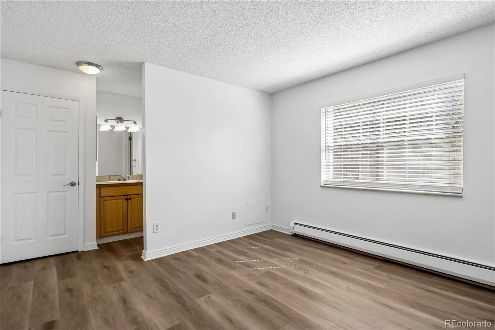 5875 E Iliff Avenue #219 #D Denver CO 80222 | MLS #REC2023344 08302026165525 1600 18