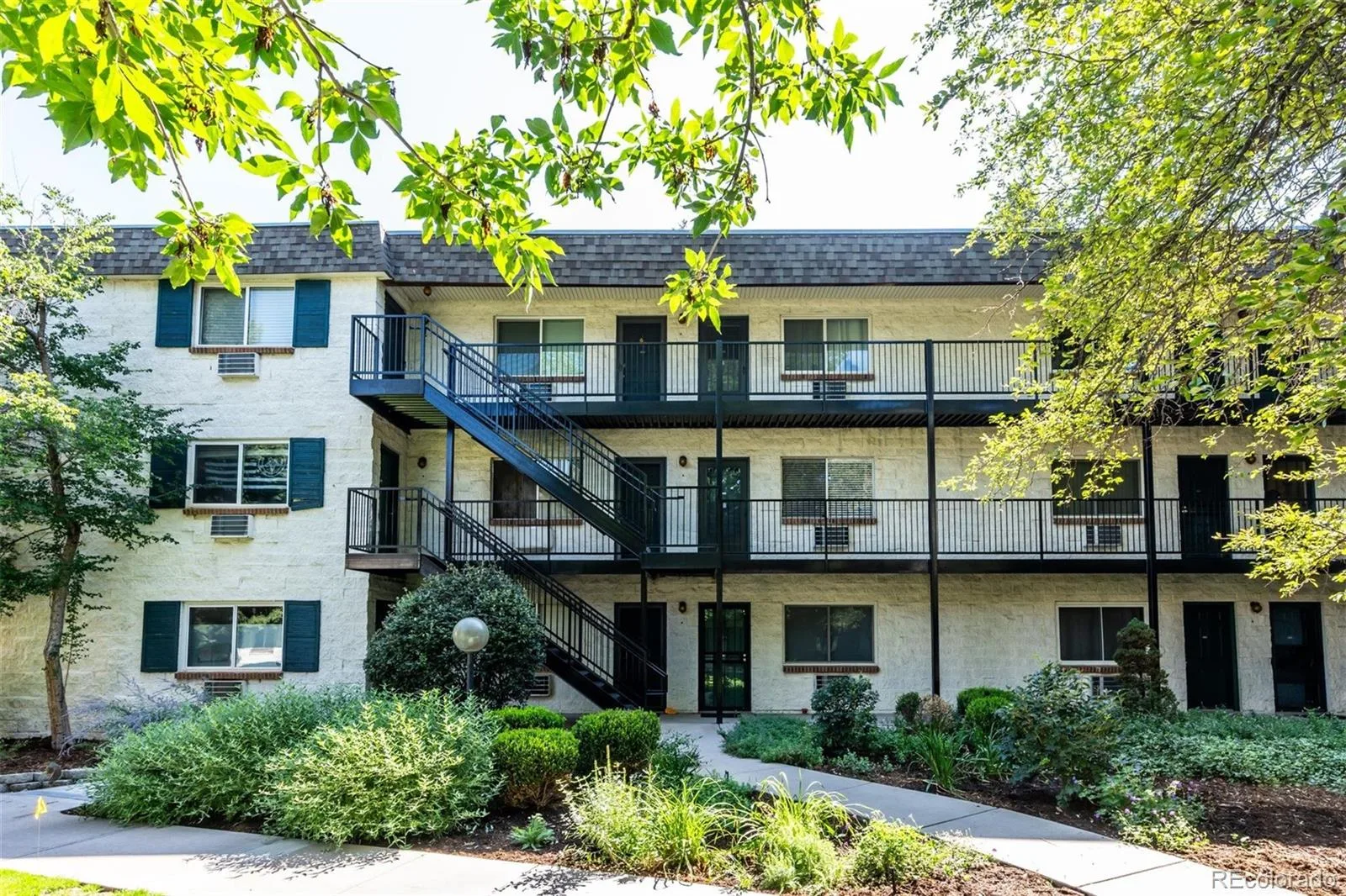 5875 E Iliff Avenue #219 #D Denver CO 80222 | MLS #REC2023344 08302026165525 1600 2