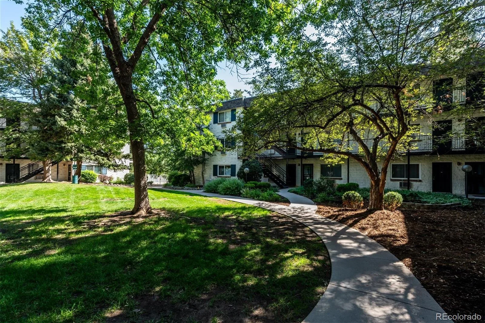 5875 E Iliff Avenue #219 #D Denver CO 80222 | MLS #REC2023344 08302026165525 1600 21