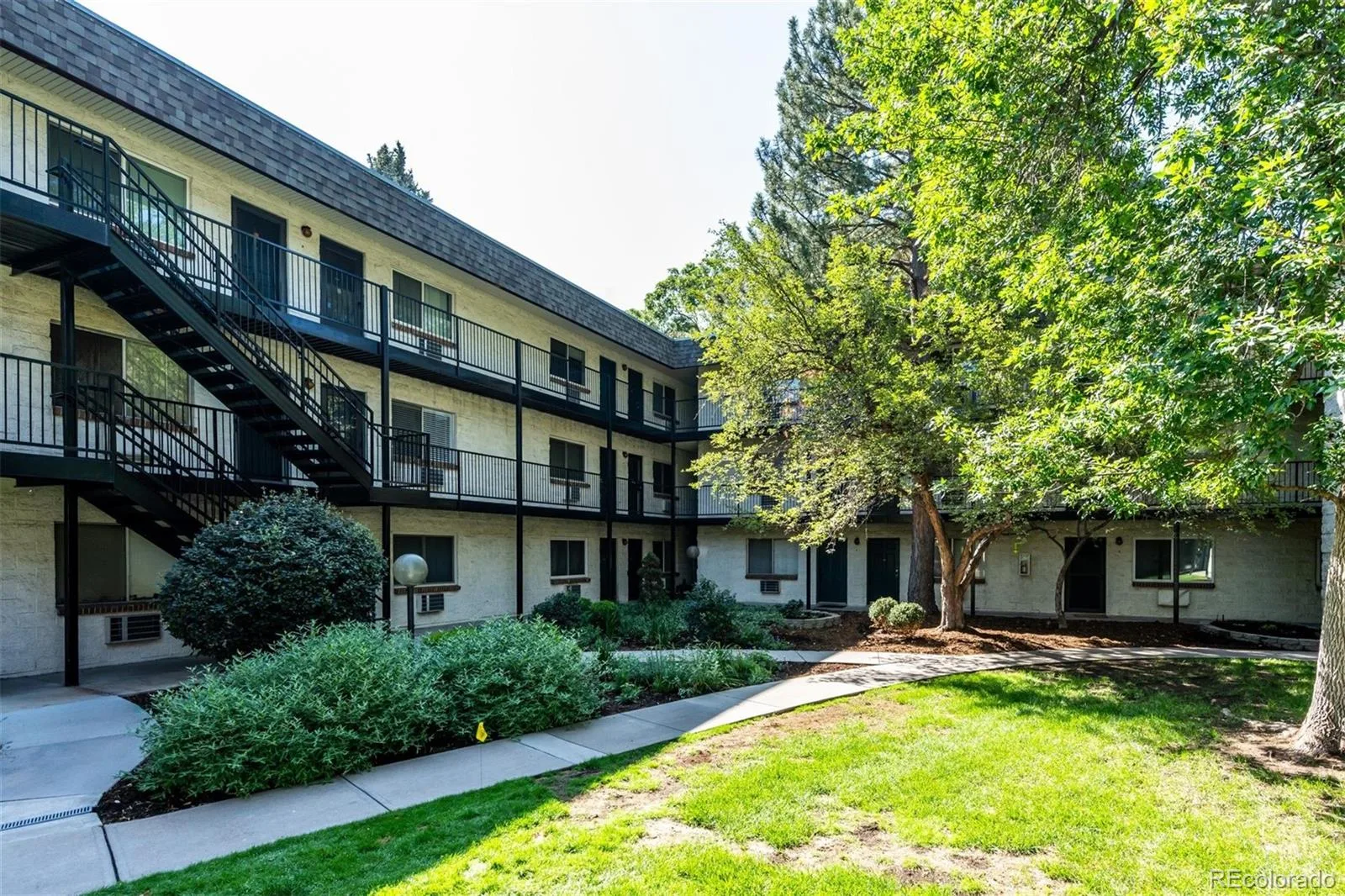 5875 E Iliff Avenue #219 #D Denver CO 80222 | MLS #REC2023344 08302026165525 1600 3