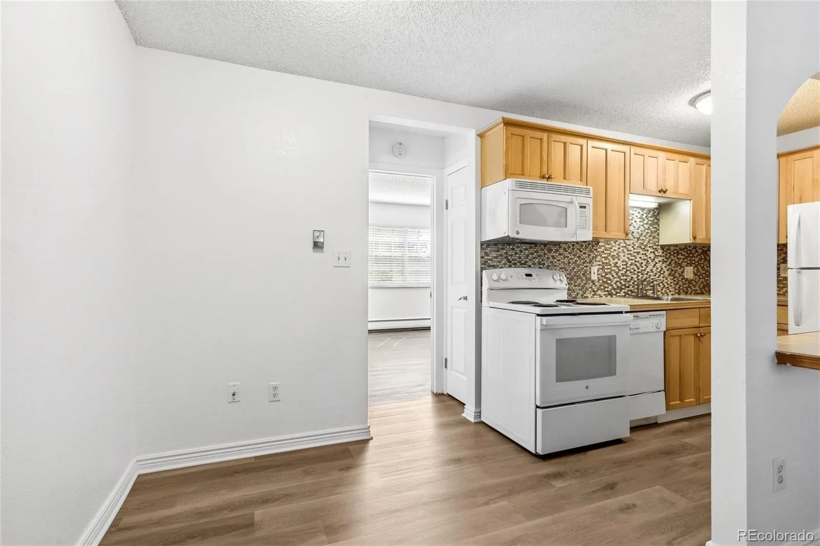 5875 E Iliff Avenue #219 #D Denver CO 80222 | MLS #REC2023344 08302026165525 1600 8