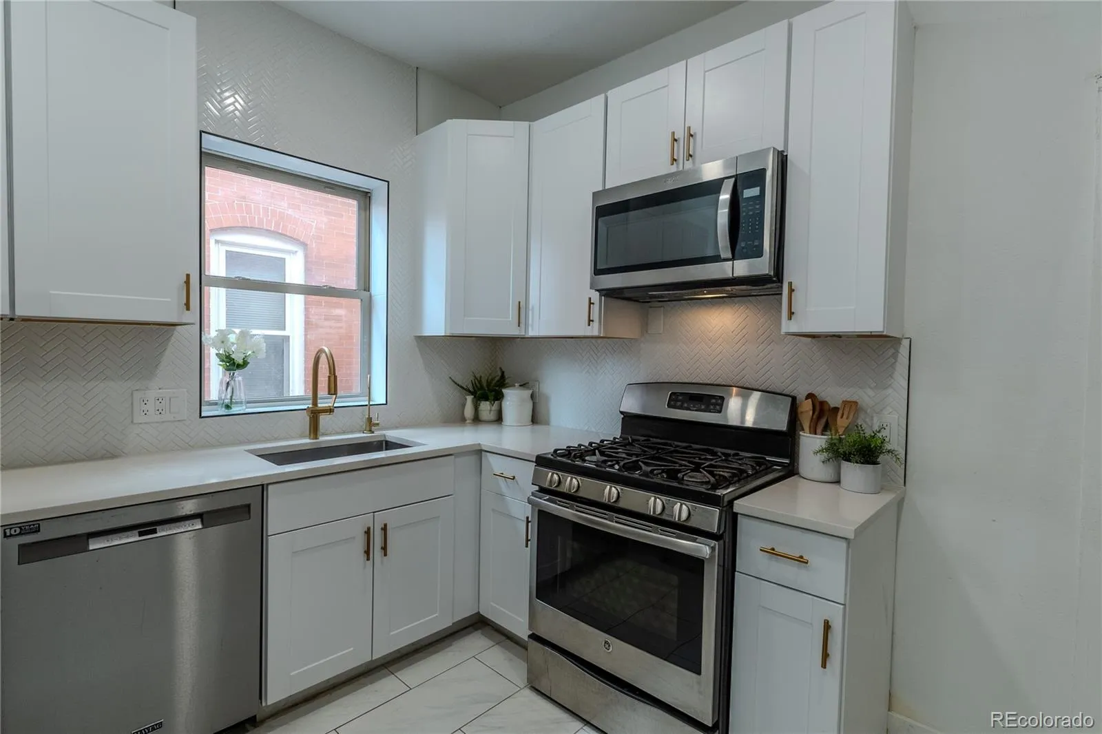 342 S Lincoln Street Denver CO 80209 | MLS #REC2026500 05092026022551 1600 10