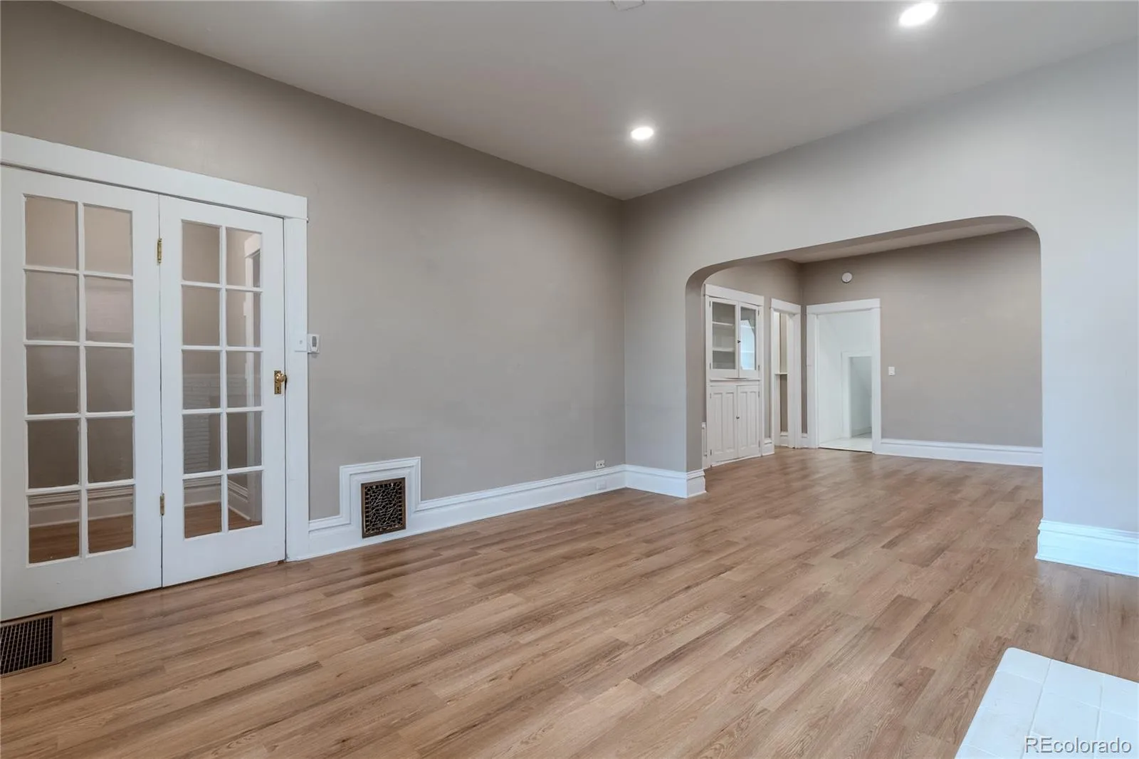 342 S Lincoln Street Denver CO 80209 | MLS #REC2026500 05092026022551 1600 5