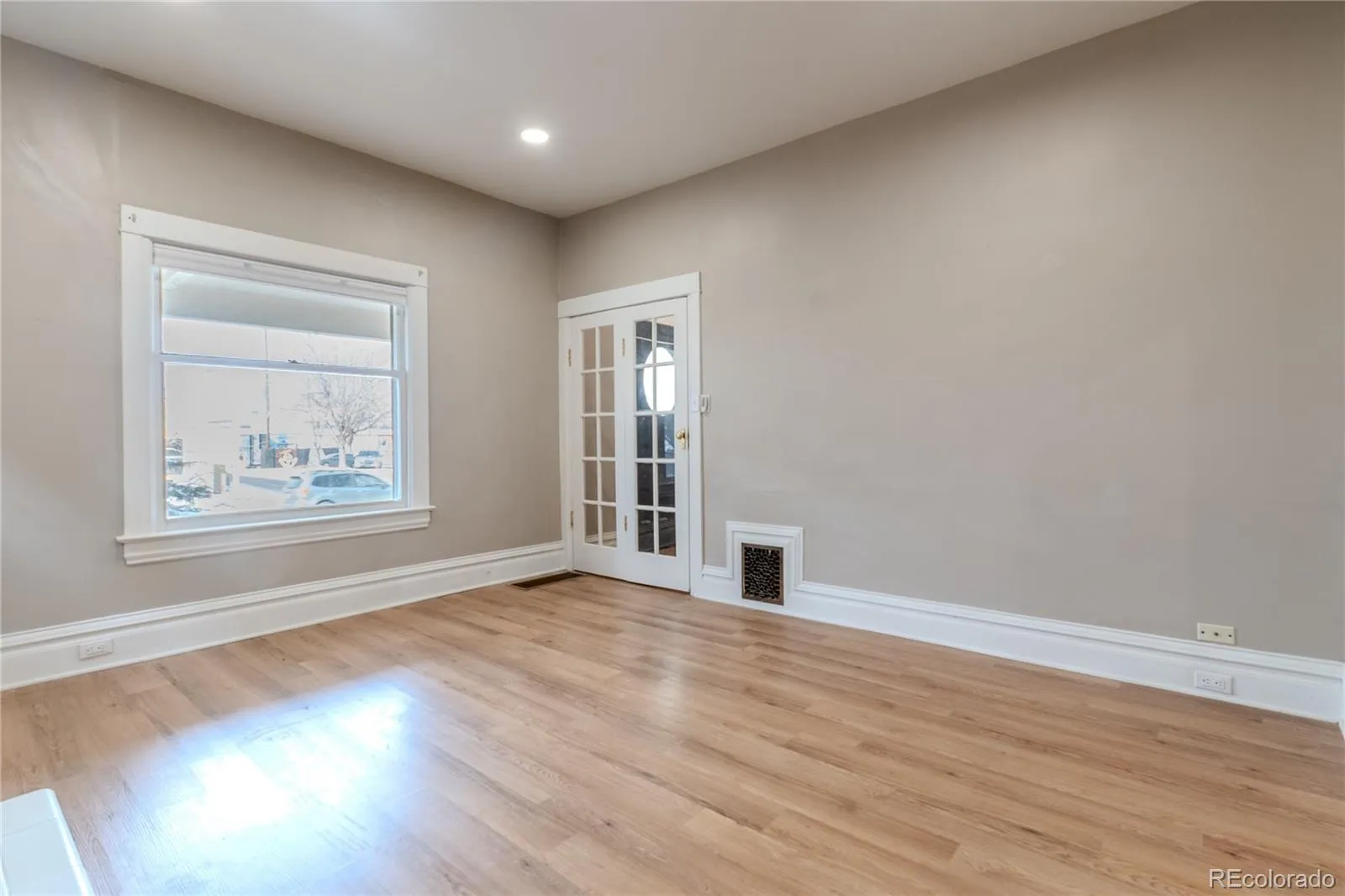 342 S Lincoln Street Denver CO 80209 | MLS #REC2026500 05092026022551 1600 6