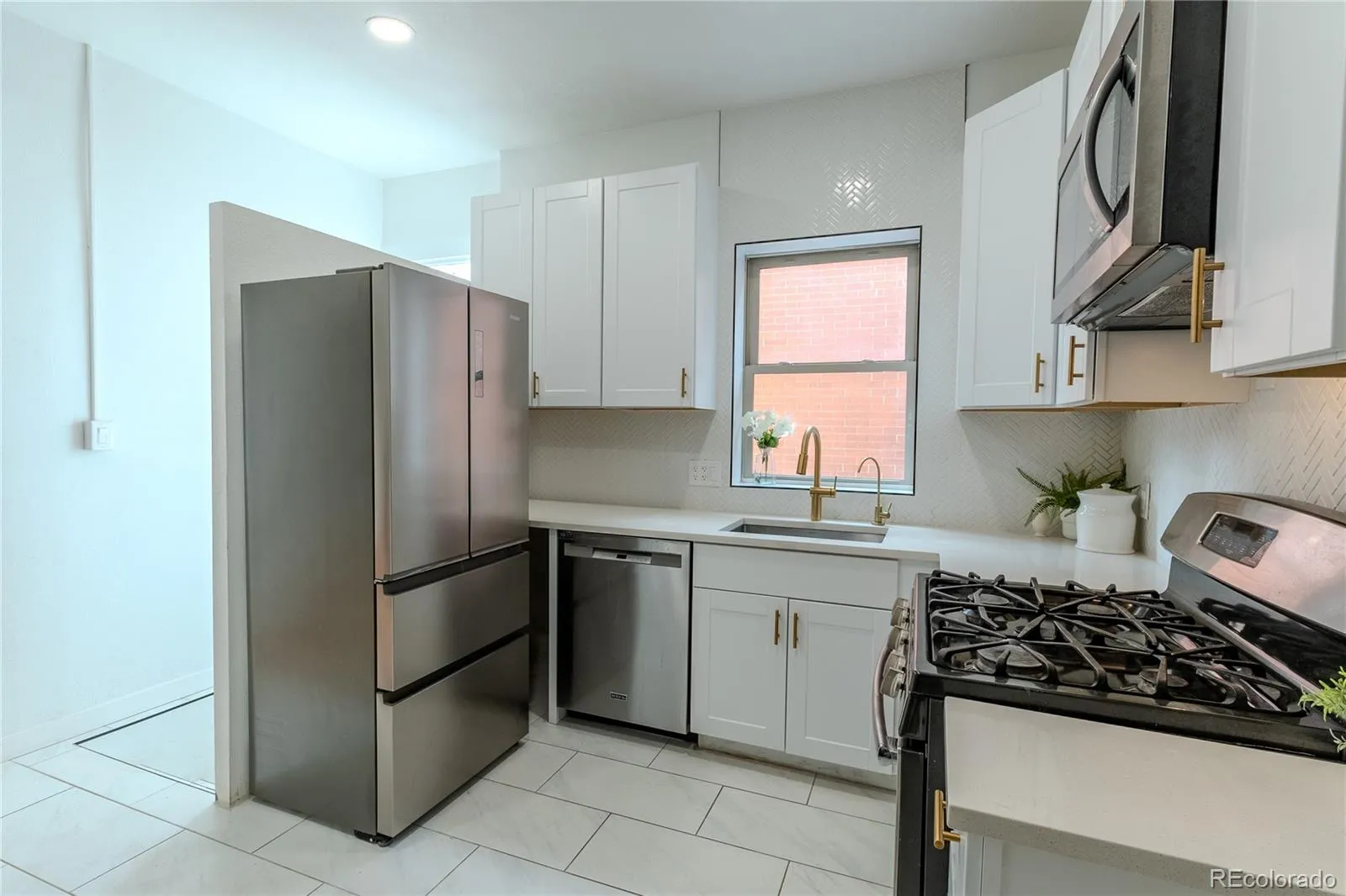 342 S Lincoln Street Denver CO 80209 | MLS #REC2026500 05092026022551 1600 9