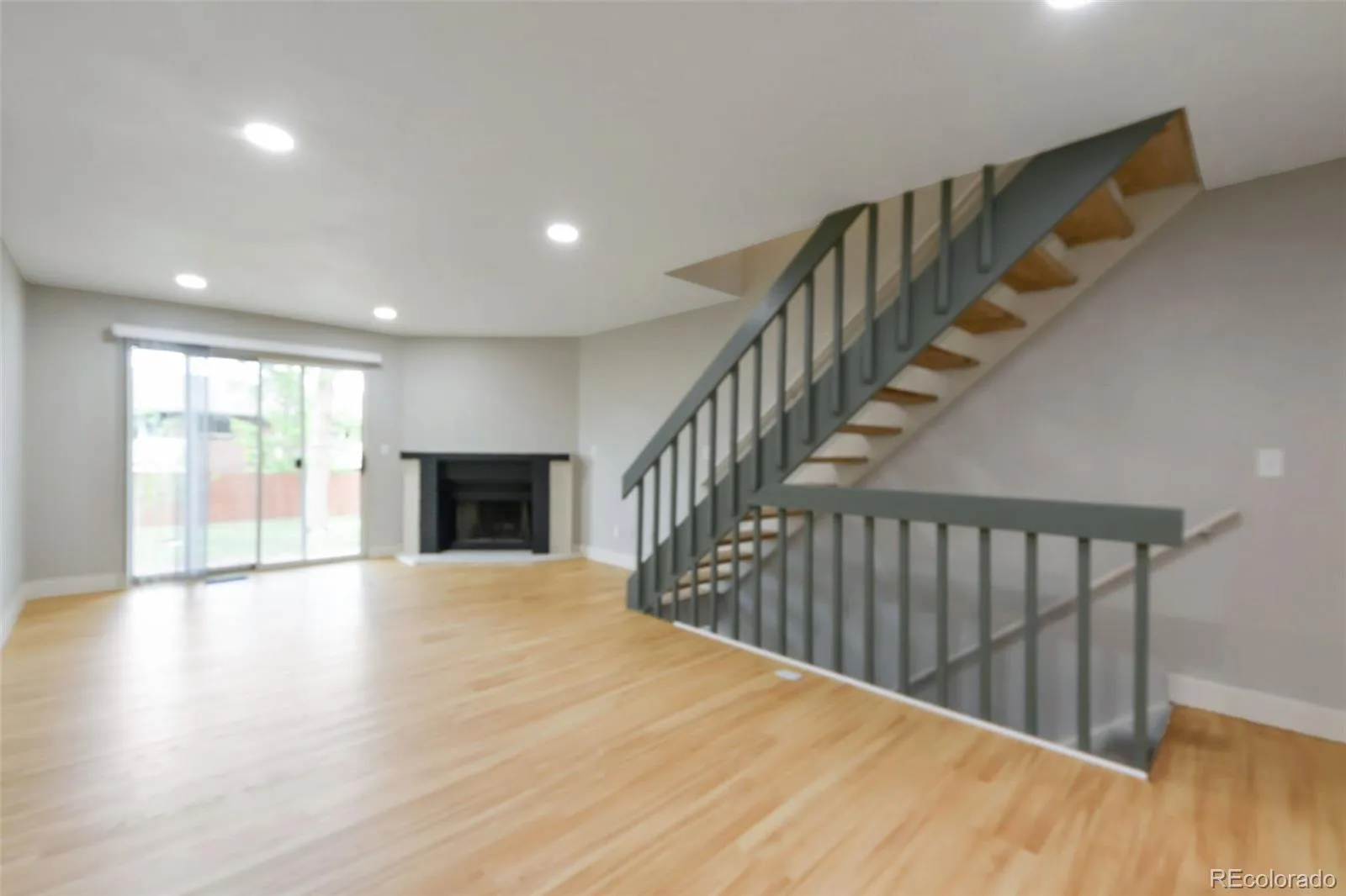 11149 W 17th Avenue #104 Lakewood CO 80215 | MLS #REC2028248 05192026194942 1600 3