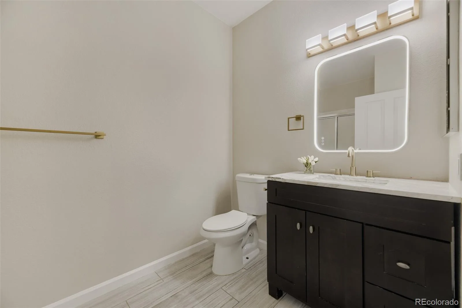 4045 S Crystal Circle #204 Aurora CO 80014 | MLS #REC2028660 08282026170925 1600 15