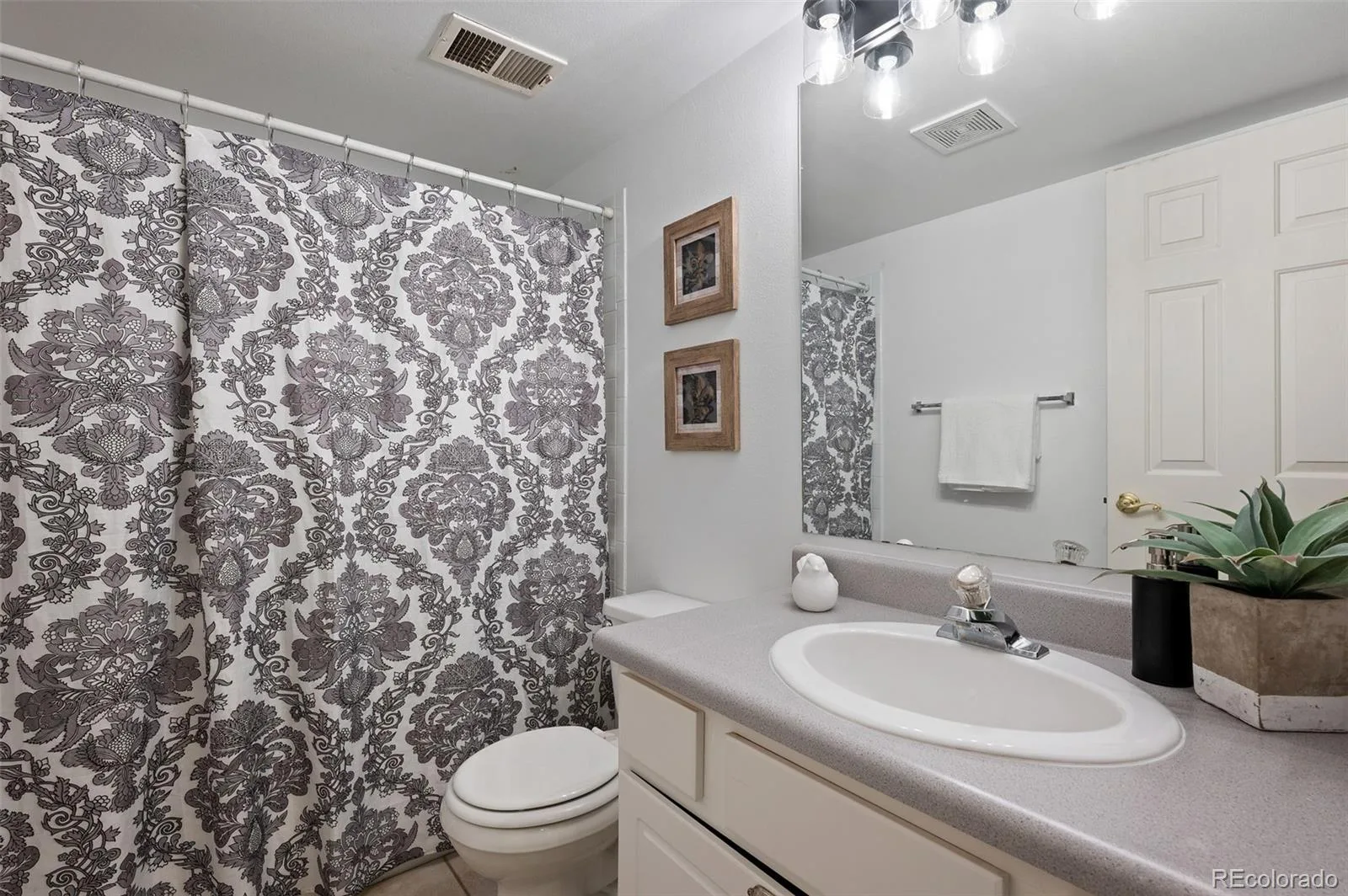 1641 N Washington Street #A Denver CO 80203 | MLS #REC2030132 08132026011512 1600 9