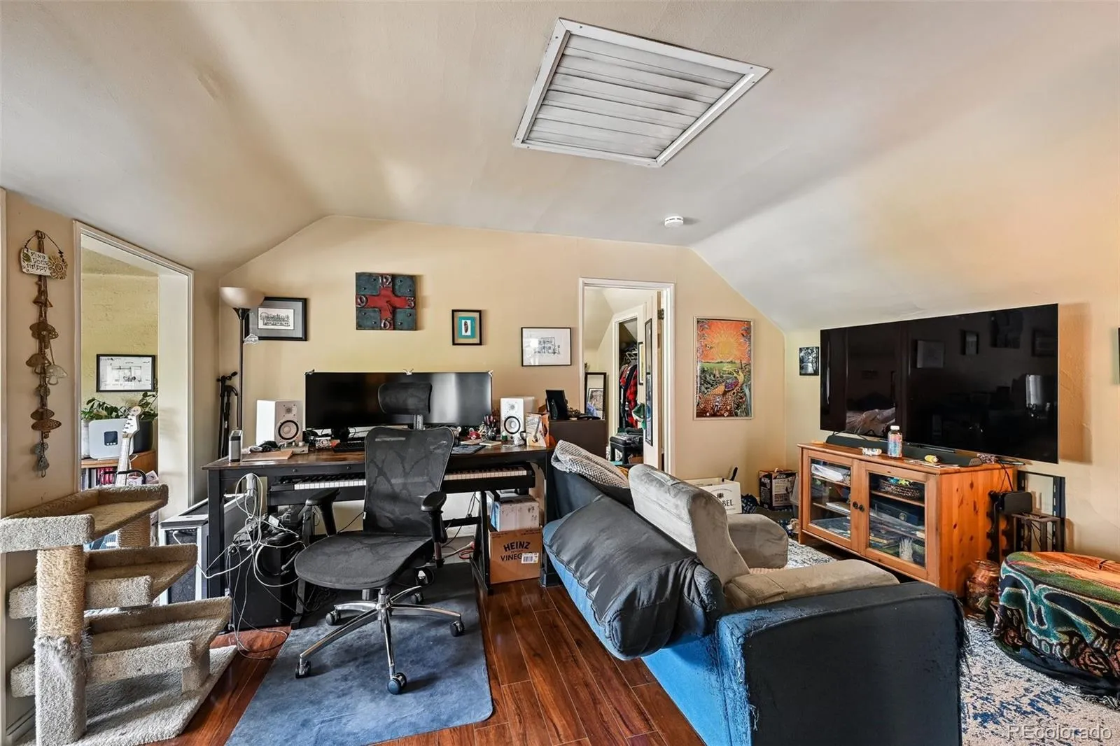 1646 N High Street Denver CO 80218 MLS #REC2030177 05022026051000 1600 36