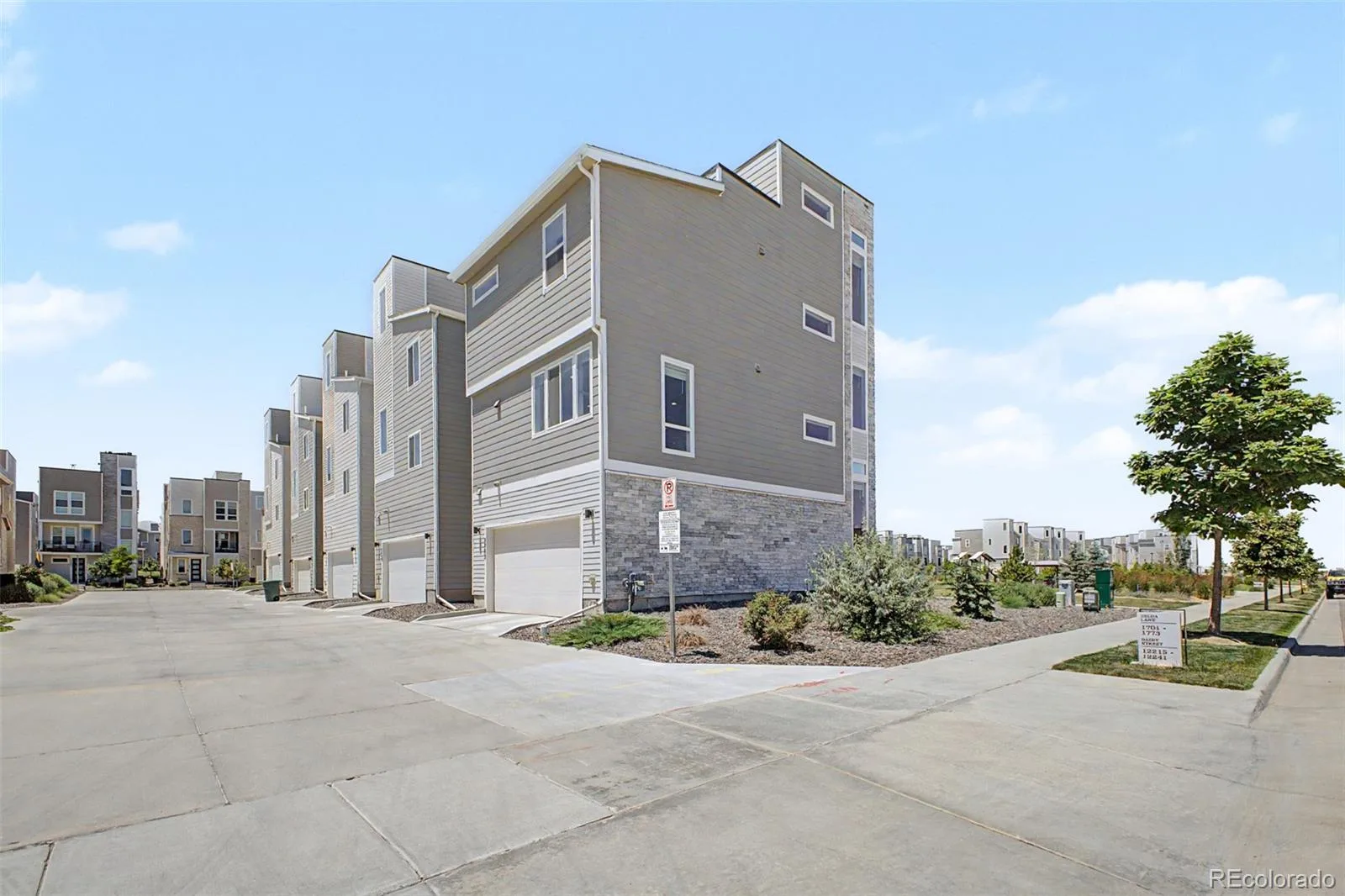 1773 Zelda Lane Thornton CO 80241 | MLS #REC2031581 07302026162222 1600 33