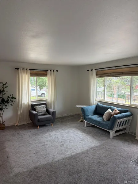 6090 S Sterne Parkway Littleton CO 80120 | MLS #REC2033145 08062026011612 800 3