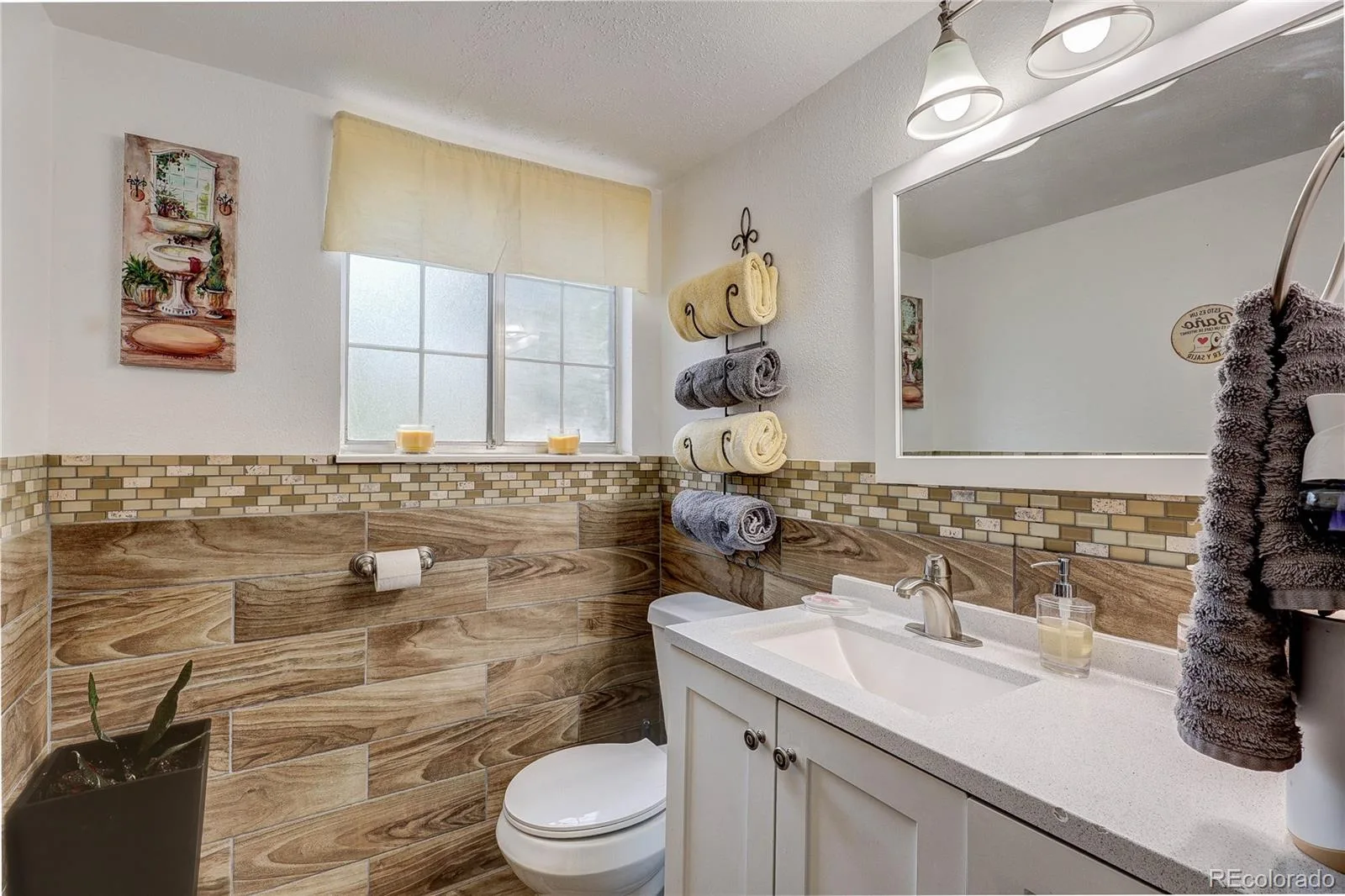 13142 E Louisiana Avenue Aurora CO 80012 MLS #REC2033225 06252026215917 1600 35